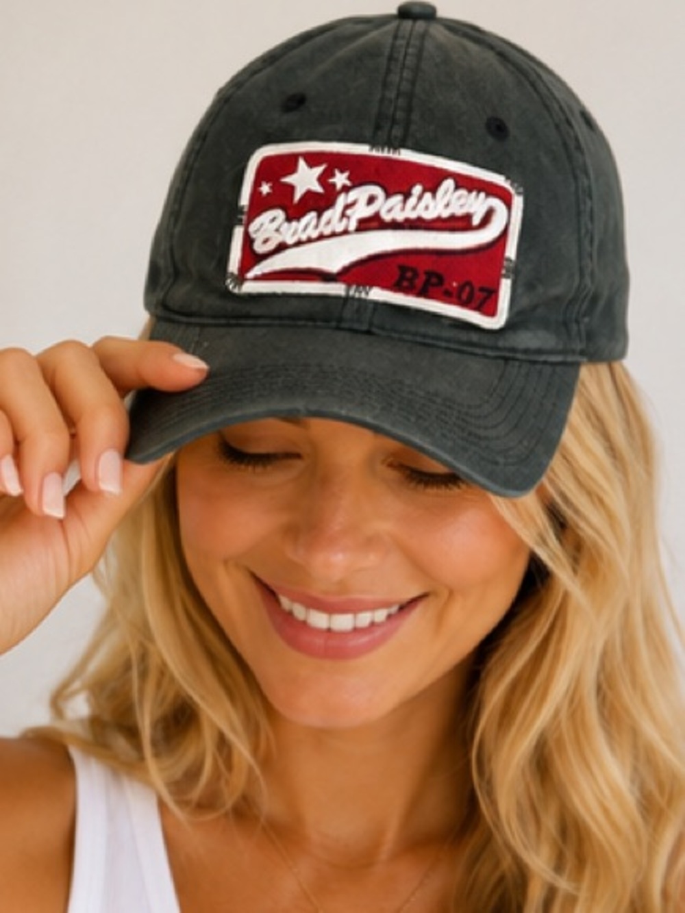 Vintage 2007 Brad Paisley Concert Embroidered Ballcap - Picture 3 of 9